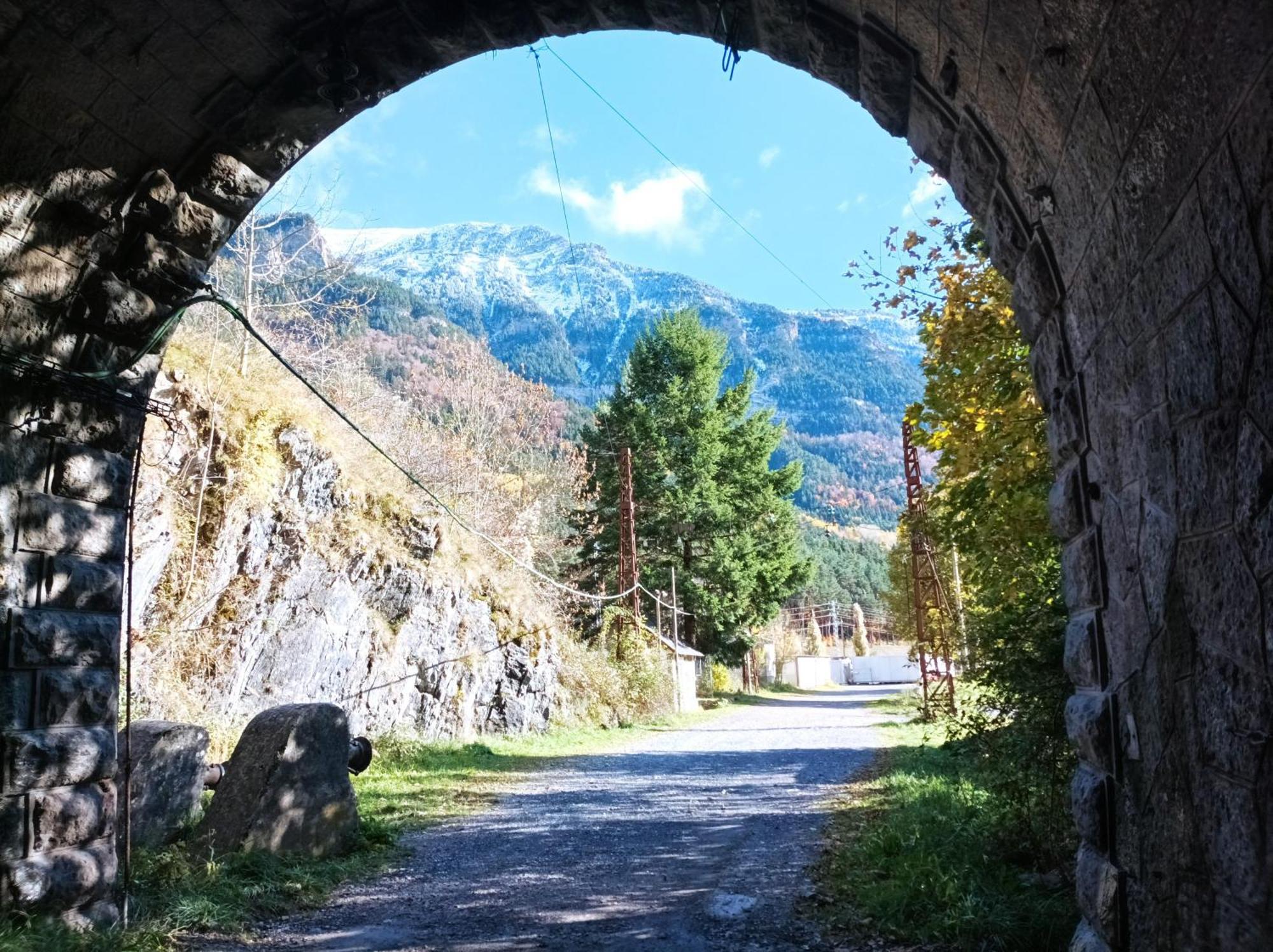 Arce Avairent Canfranc Estacion Leilighet Eksteriør bilde